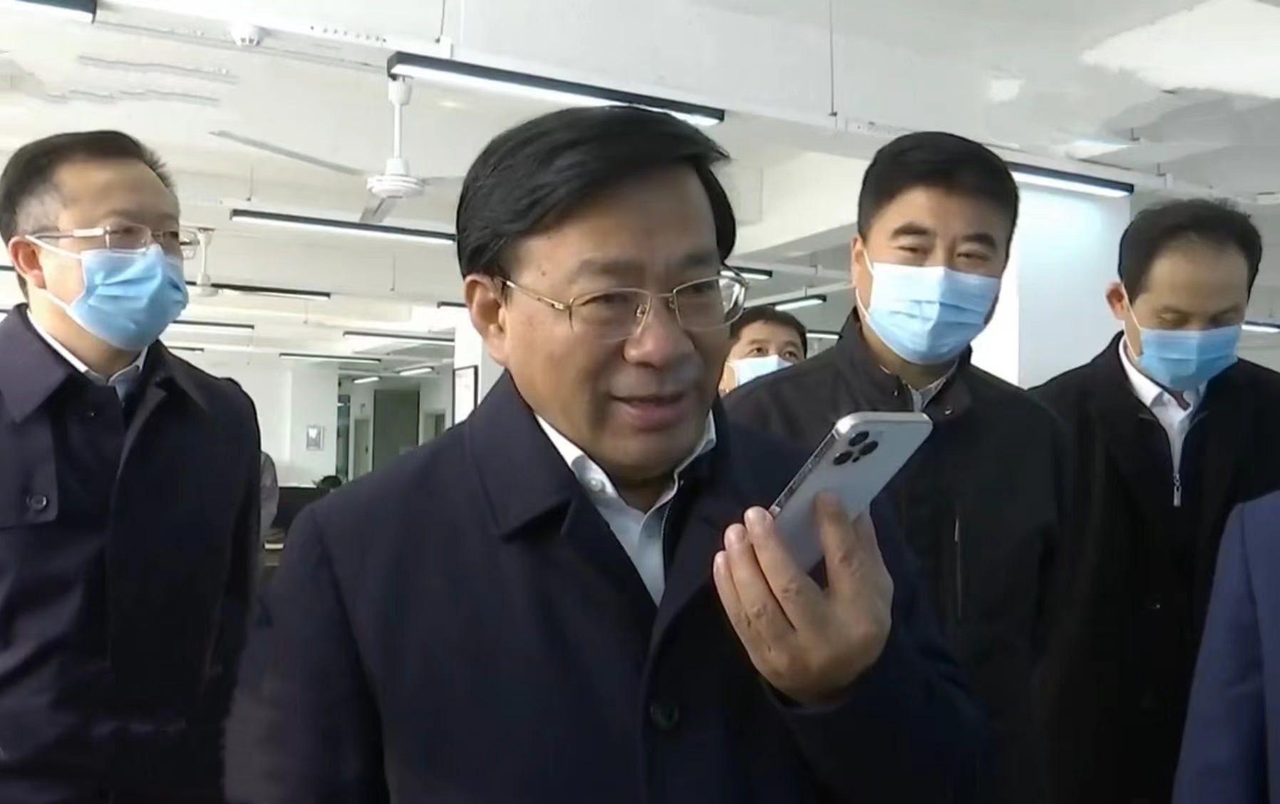 19 吉林省委副书记、、省长韩俊莅临永乐高70net伊通供热 2021.11.2.jpg