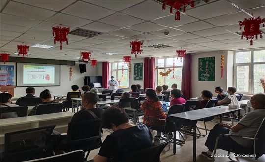 15. 康健公司举行高血压、、心脑血管课堂_副本.jpg